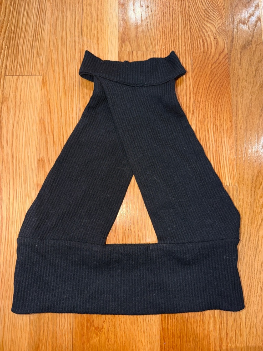 Black Ribbed Knit Halter Crop Top